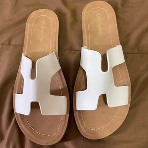 Women sandal